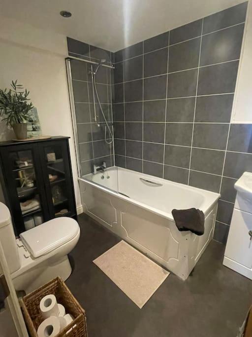 Apartment Nestled In *